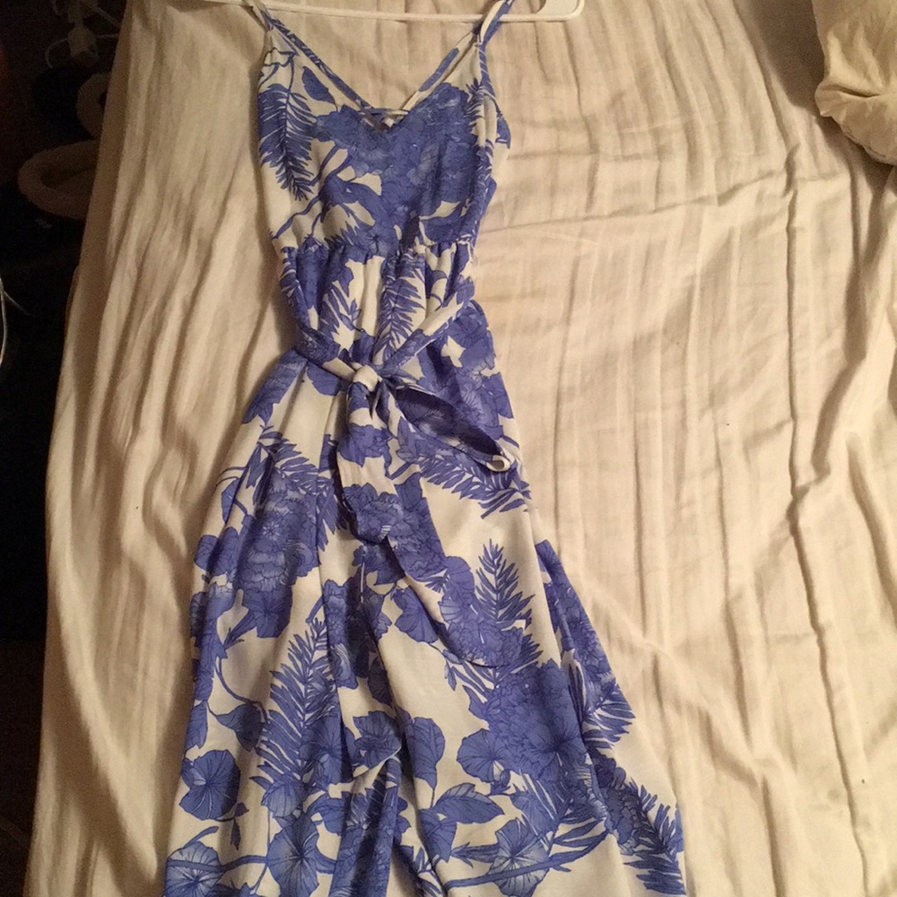 Size 5 🦋 Jumpsuit. Worn Once - perfect condition!